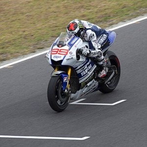 Lorenzo Kejar Hat-trick di Losail