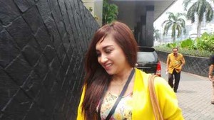 Lepas Jilbab, Sefti: Nggak Ada Tuntutan Kerjaan, Mau Cari Ketenangan Saja