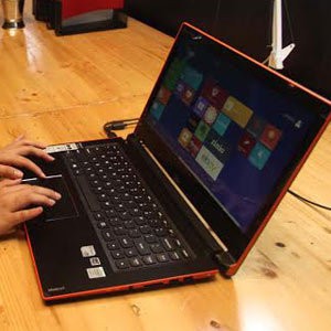 Ditjen HKI Pergoki Dua Orang Gunakan Software Laptop Bajakan di Bandara Cengkareng