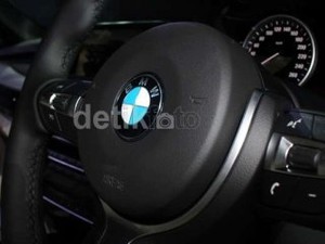 Krimea Memanas, BMW Gelisah