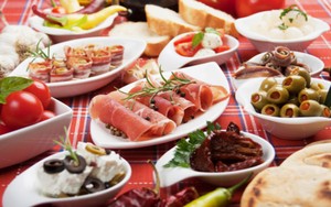 Tapas, Kentang dan Sherry, Sajian yang Wajib Dinikmati Orang Spanyol