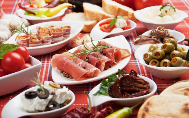 Tapas, Kentang dan Sherry, Sajian yang Wajib Dinikmati Orang Spanyol