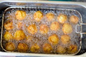 Ditambah Bakat Gemuk, Gorengan Tingkatkan Risiko Obesitas 4 Kali Lipat