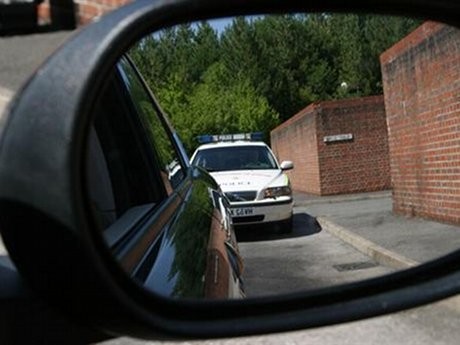 Mobil Mewah Ini Rawan Pencurian