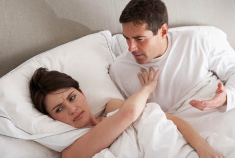 10 Kegiatan Terlarang Bagi Para Pria Saat Bercinta