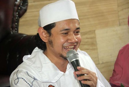 5 Pengakuan R Terkait Kasus Dugaan Pelecehan Ustad Guntur Bumi