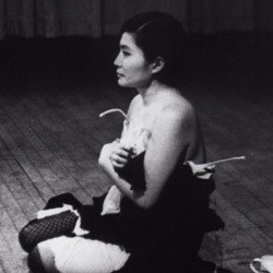 Teriakan Dalam Diam Yoko Ono
