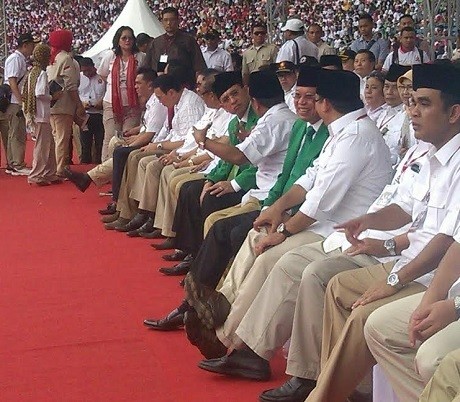 Ketum PPP Nongol di Kampanye Gerindra, Mau Koalisi?
