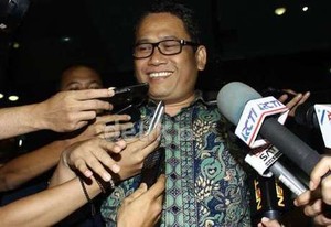 Atut Ingin Senangkan Ical Lewat Kemenangan Amir Hamzah