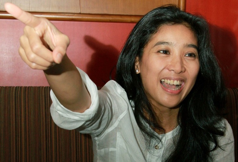 Olivia: Saya Diajak Pak Ical, Tapi Tidak Berempat, Ada Beberapa Orang Olivia: Saya Diajak Pak Ical, Tapi Tidak Berempat, Ada Beberapa Orang