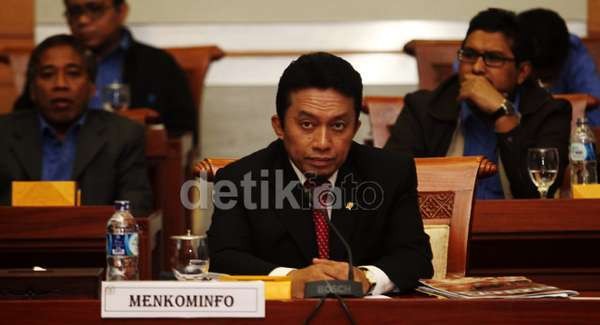 Ini Komentar Tifatul Soal Video Plesiran Ical dengan Artis