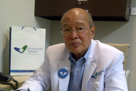 dr Benny Philippi dan Keinginannya Membantu Pasien Tidak Mampu