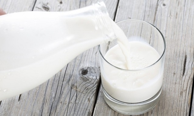 Ini Alasannya Mengapa Susu Berlemak Lebih Baik daripada Susu Skim