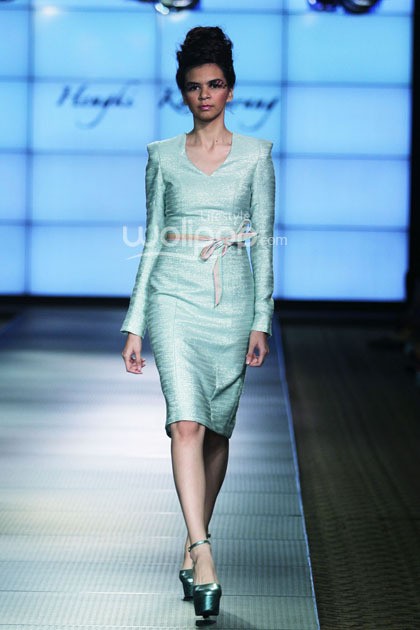 Hengki Kawilarang Le Jardin. Plaza Indonesia Fashion Week 2014 at Function Hall Plaza Indonesia Lt.2. Jakarta. [Foto: Mohammad Abduh/Wolipop]