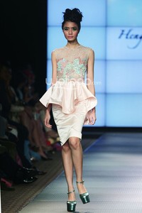 Hengki Kawilarang Le Jardin. Plaza Indonesia Fashion Week 2014 at Function Hall Plaza Indonesia Lt.2. Jakarta. [Foto: Mohammad Abduh/Wolipop]