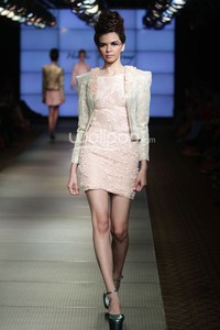 Hengki Kawilarang Le Jardin. Plaza Indonesia Fashion Week 2014 at Function Hall Plaza Indonesia Lt.2. Jakarta. [Foto: Mohammad Abduh/Wolipop]