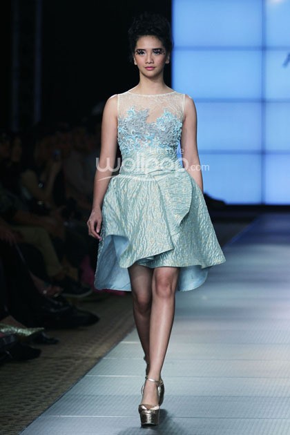 Hengki Kawilarang Le Jardin. Plaza Indonesia Fashion Week 2014 at Function Hall Plaza Indonesia Lt.2. Jakarta. [Foto: Mohammad Abduh/Wolipop]