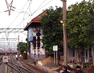 PT KAI Masih Pertimbangkan Bongkar Cagar Budaya Rumah Sinyal di Stasiun Kota