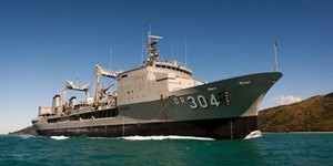 Kapal Perang Success Belum Sukses Mengangkat Puing Diduga MH370