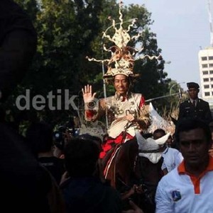 Mau Naik Kuda Seperti Prabowo? Jokowi: Saya Sudah Naik Kuda Duluan