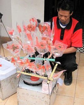 Gulali dan Kue Lekker, Jajanan Sekolah yang Selalu Bikin Kangen
