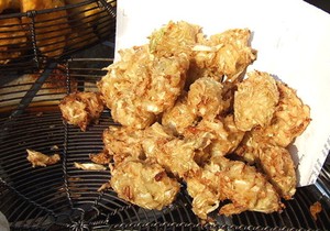 Renyah Gurih Pisang Goreng dan Tahu Sumedang, Gorengan Favorit Sepanjang Hari (2)