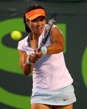 Li Na Jumpa Wozniacki di 8 Besar, Venus Terdepak