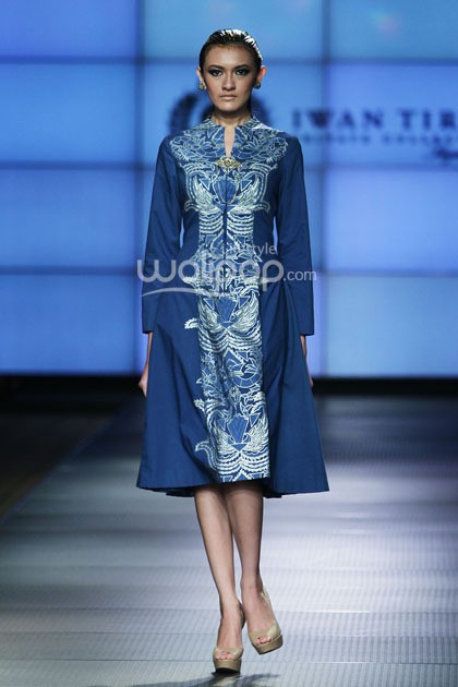 Iwan Tirta Regalia. Plaza Indonesia Fashion Week 2014 at Function Hall Plaza Indonesia Lt.2. Jakarta. [Foto: Mohammad Abduh/Wolipop]