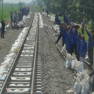Ada Rel Ganda KA, Antar Barang dari Jakarta ke Semarang Hanya 12 Jam