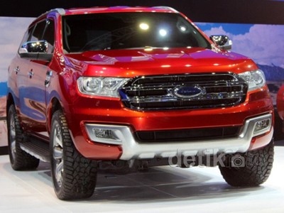 SUV Tangguh Ford Everest