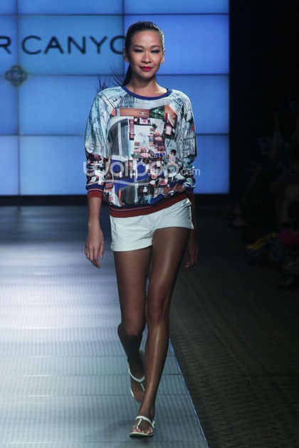 Farah Khan Clover Canyon Plaza Indonesia Fashion Week 2014, at Function Hall, Plaza Indonesia Lt.2, Jakarta. (Foto by Mohammad Abduh/Wolipop)