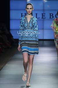 Farah Khan Hale Bob. Plaza Indonesia Fashion Week 2014 at Function Hall Plaza Indonesia Lt.2. Jakarta. [Foto: Mohammad Abduh/Wolipop]