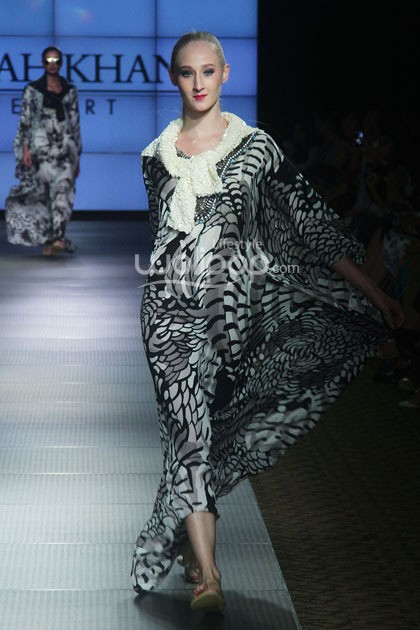 Farah Khan Resort. Plaza Indonesia Fashion Week 2014 at Function Hall Plaza Indonesia Lt.2. Jakarta. [Foto: Mohammad Abduh/Wolipop]