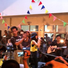 Esok Kan Bahagia dan Diantara Kalian Tutup LIVECHATkutik Bareng dMasiv dan Sheryl