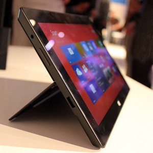 Surface Mini Siap Tantang iPad Mini
