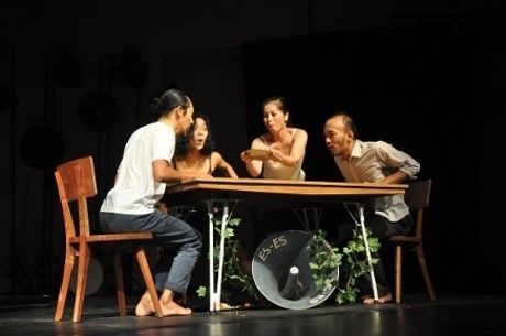 Teater Garasi Kisahkan Riuh Suara Pasca 1998