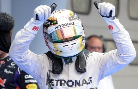Hamilton Lega Usai Rebut Pole
