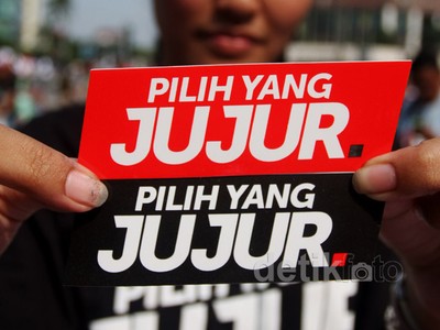 Ajakan Untuk Pilih Yang Jujur di Bundaran HI