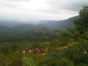 Gunung Galunggung dan Pancaran Pesonanya