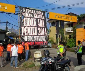 Gara-gara Kasus Hukum Kades, Muncul Baliho Boikot Pemilu di Pasuruan