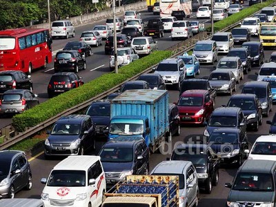 Tol JORR Padat