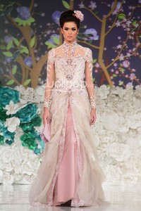 Ferry Sunarto Wedding Exhibition 2014. Emerald By Shangri-La Hotel at Shangri-la Hotel. Jakarta. [foto: Mohammad Abduh/Wolipop]