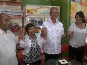 Jelang 3 April, Melanie Subono Temui Keluarga Satinah