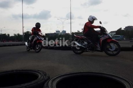 Test Ride New Honda Blade 125 FI