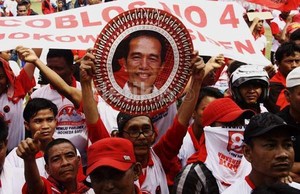 PDIP Tuding Partai Lain Bikin Kekacauan Lewat Jokowi Yes PDIP No