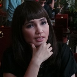 Feby Febiola Bicara Soal Kedekatannya dengan Franky Sihombing