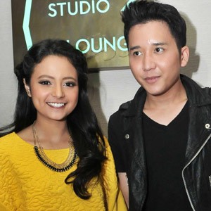 Nampak Dekat, Rangga Smash dan Elyzia Mulachela Pacaran?