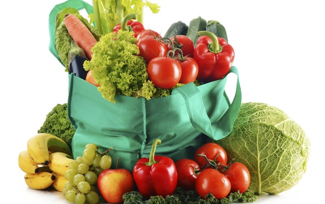 Gunakan Siasat Ini Saat Belanja Buah dan Sayur agar Lebih Hemat (1)