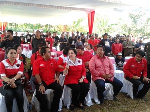 Bantah Jokowi Capres Boneka, Mega: Dia Itu Insinyur Loh
