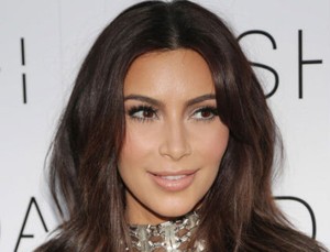 Tips Pakai Lipstik Nude ala Selebriti Hollywood